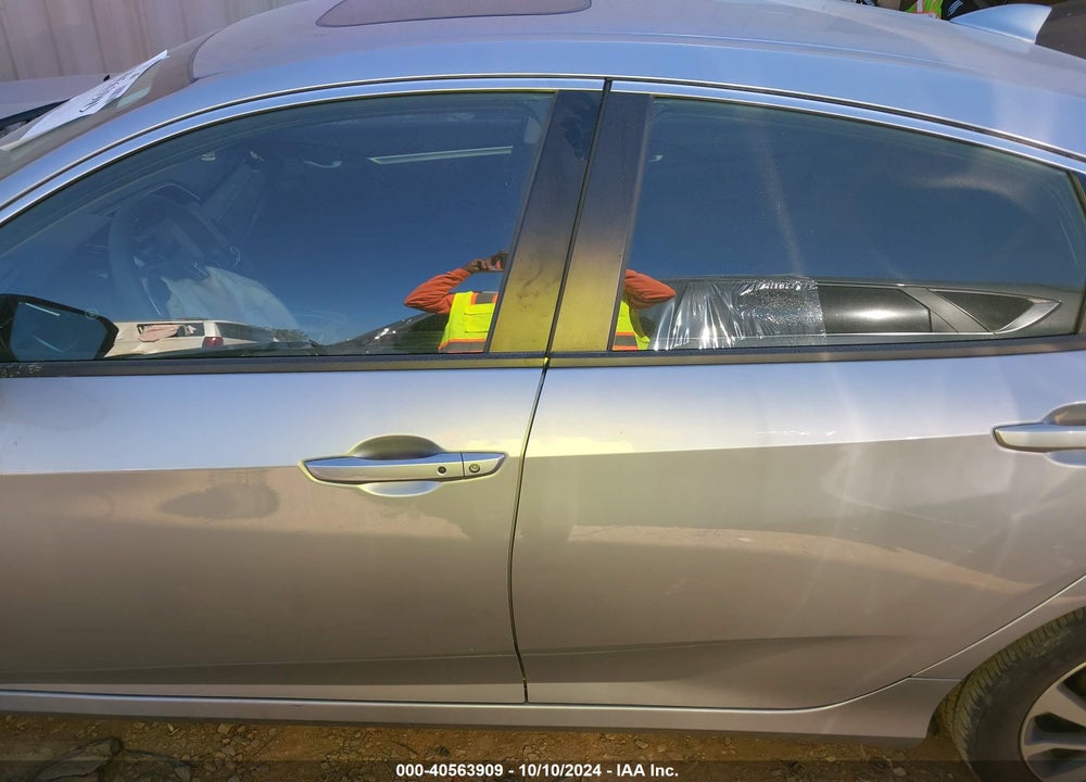 2017 HONDA CIVIC EX VIN: 2HGFC2F7XHH572347