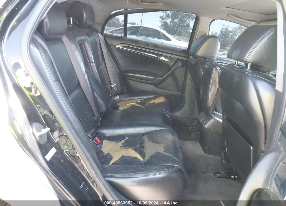 2004 ACURA TL BASE W/NAV SYSTEM (A5) VIN: 19UUA66234A067297