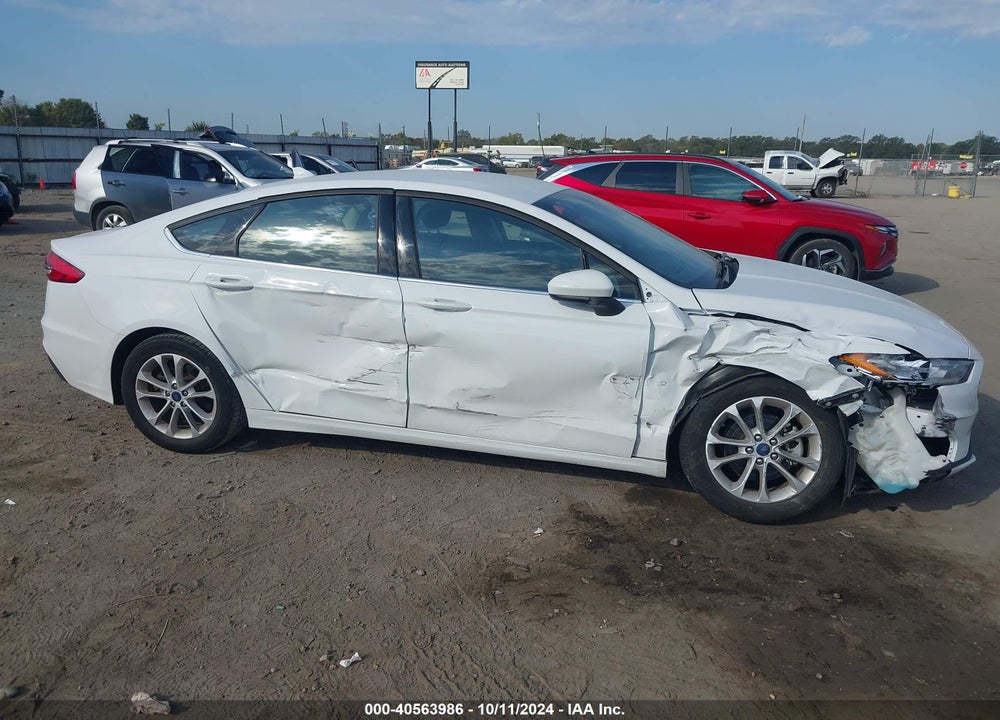 2020 FORD FUSION SE VIN: 3FA6P0HDXLR161110