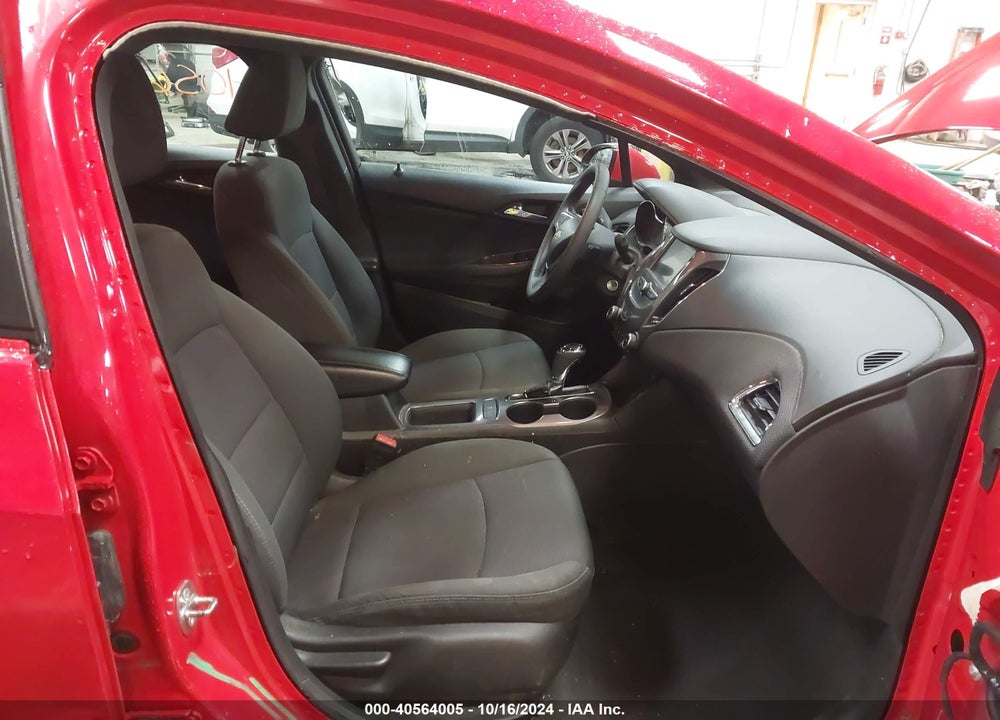 2017 CHEVROLET CRUZE LT AUTO VIN: 1G1BE5SM5H7187464