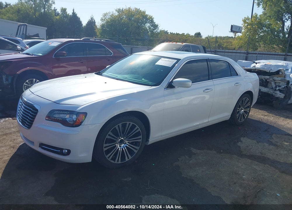 2014 CHRYSLER 300 300S VIN: 2C3CCABT5EH105660