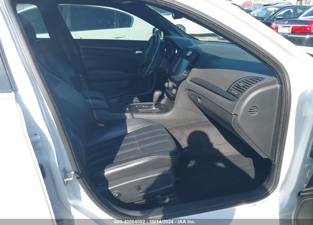 2014 CHRYSLER 300 300S VIN: 2C3CCABT5EH105660