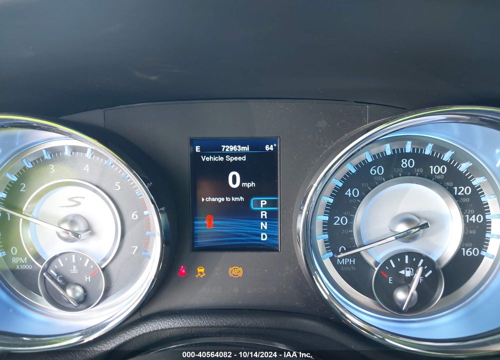 2014 CHRYSLER 300 300S VIN: 2C3CCABT5EH105660