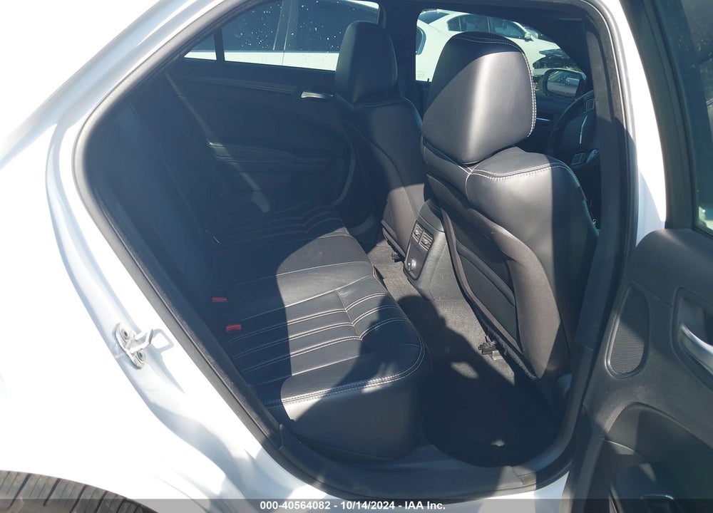 2014 CHRYSLER 300 300S VIN: 2C3CCABT5EH105660