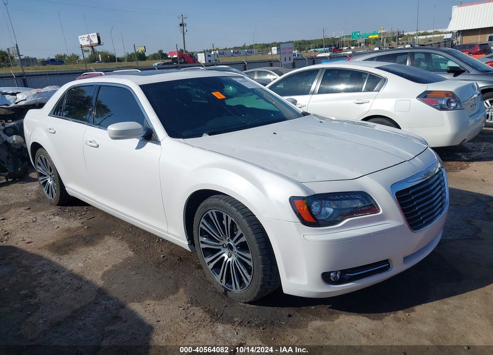 2014 CHRYSLER 300 300S VIN: 2C3CCABT5EH105660