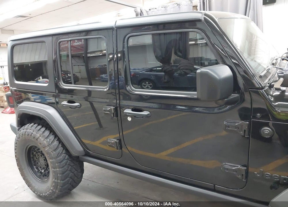 2022 JEEP WRANGLER UNLIMITED WILLYS 4X4 VIN: 1C4HJXDMXNW131074