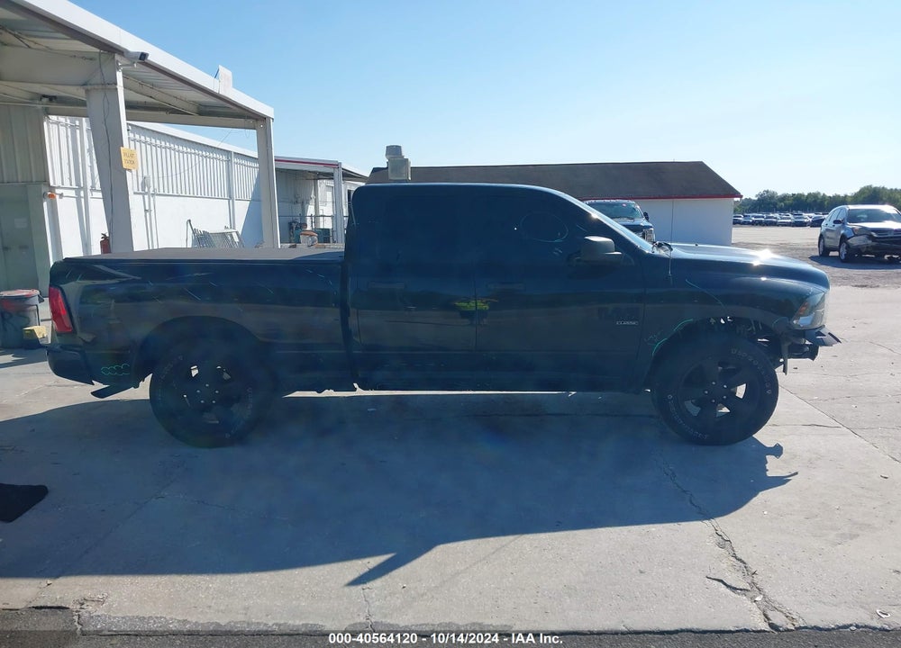 2019 RAM 1500 CLASSIC EXPRESS  4X2 6'4 BOX VIN: 1C6RR6FG0KS555601