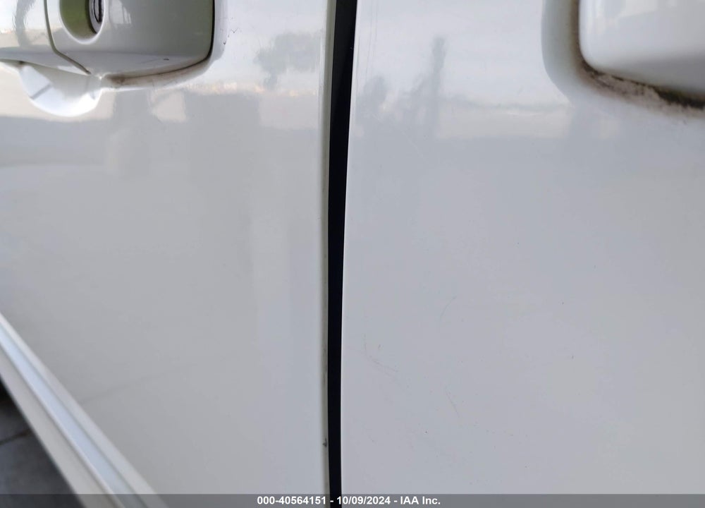 2011 DODGE GRAND CARAVAN EXPRESS VIN: 2D4RN4DG0BR692828
