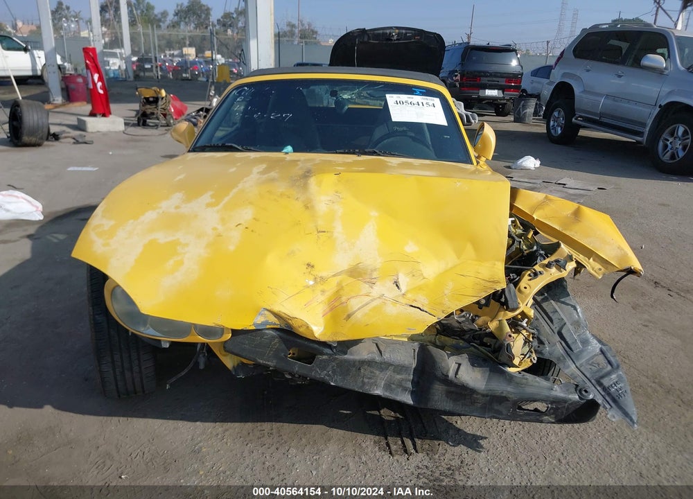 2002 MAZDA MX-5 MIATA CLOTH/LS/SE VIN: JM1NB353120231223