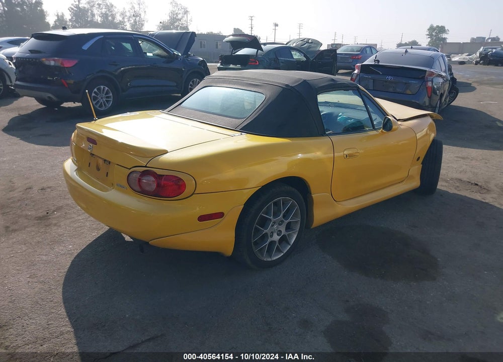 2002 MAZDA MX-5 MIATA CLOTH/LS/SE VIN: JM1NB353120231223