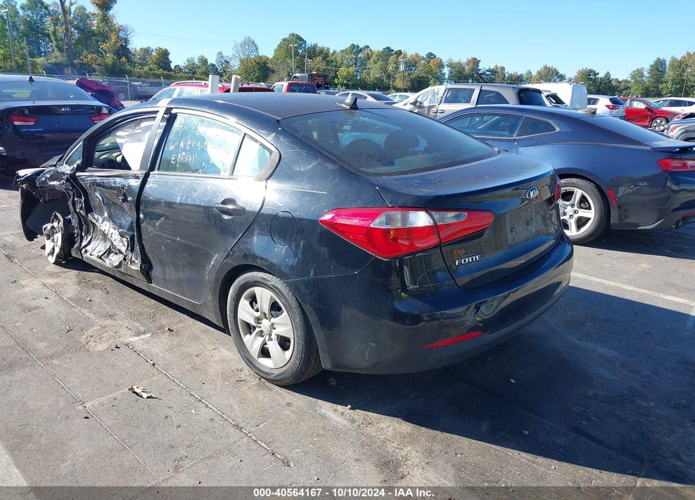 2015 KIA FORTE LX VIN: KNAFK4A63F5409021