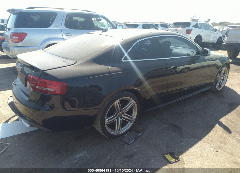 2010 AUDI S5 4.2 PREMIUM PLUS VIN: WAUVVAFR8AA054450