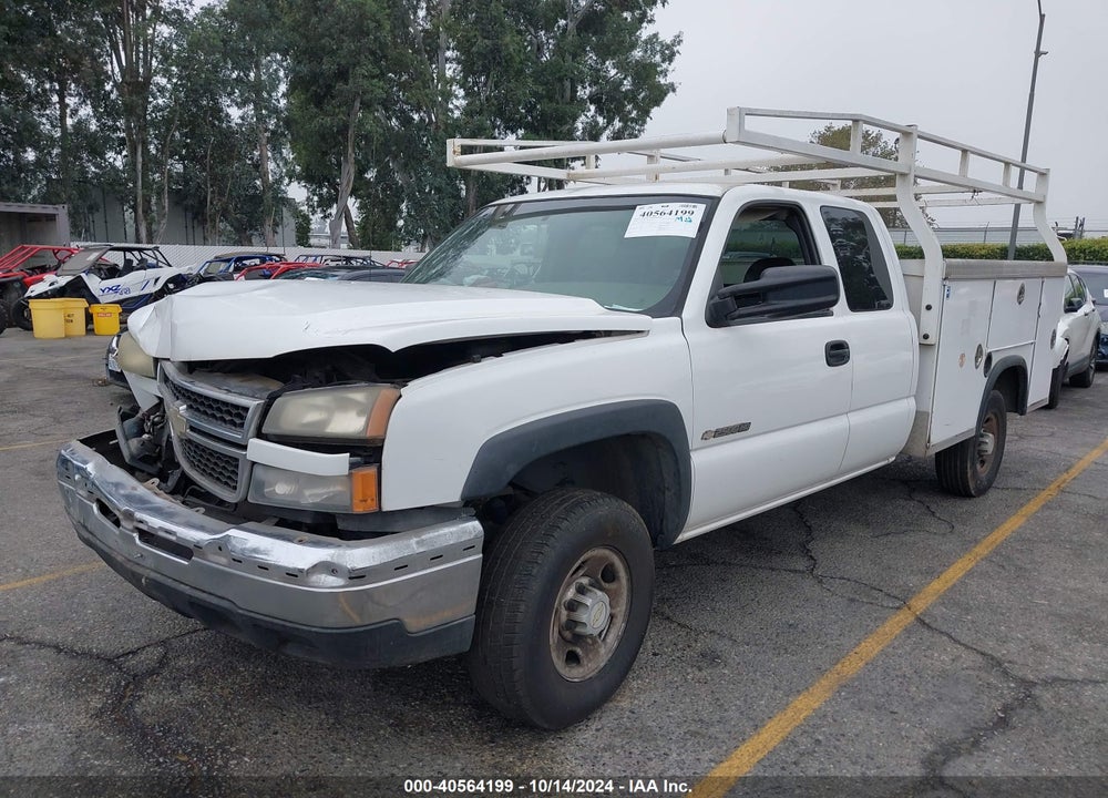 2006 CHEVROLET SILVERADO C2500 HEAVY DUTY VIN: 1GBHC29U76E265221