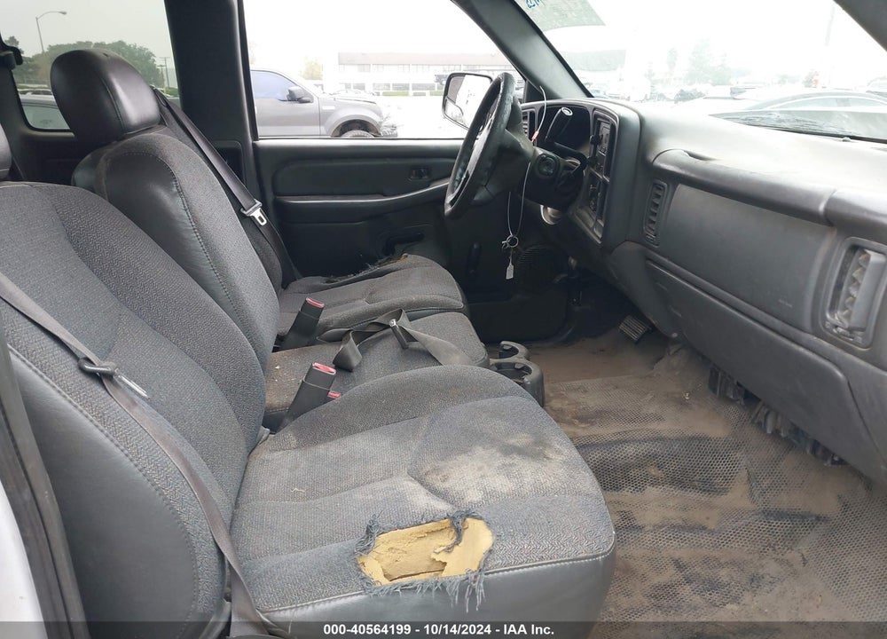 2006 CHEVROLET SILVERADO C2500 HEAVY DUTY VIN: 1GBHC29U76E265221