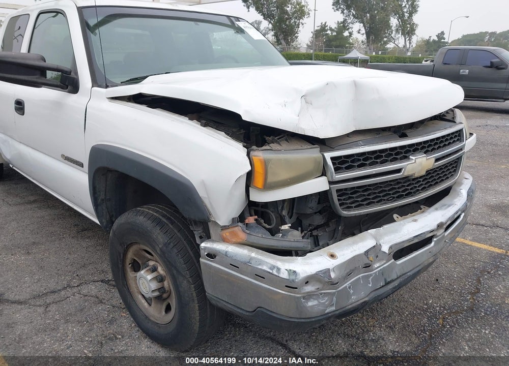 2006 CHEVROLET SILVERADO C2500 HEAVY DUTY VIN: 1GBHC29U76E265221