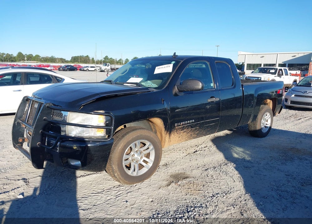 2011 CHEVROLET SILVERADO 1500 LT VIN: 1GCRKSE35BZ335561