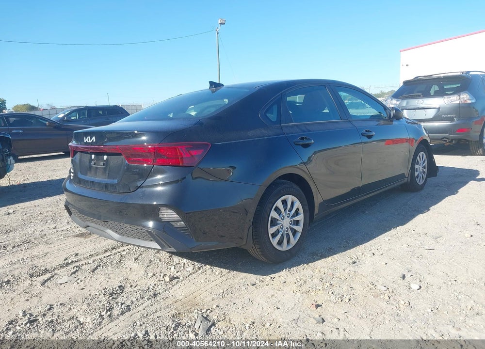 2024 KIA FORTE LX VIN: 3KPF24AD8RE711415