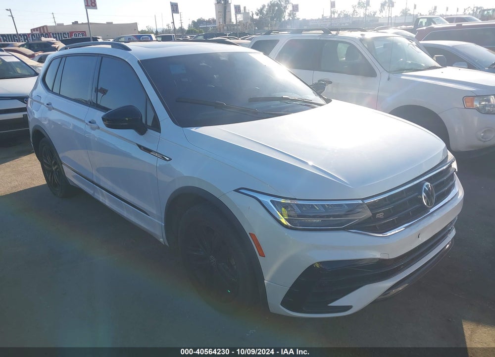 2022 VOLKSWAGEN TIGUAN 2.0T SE R-LINE BLACK VIN: 3VVCB7AX6NM128812