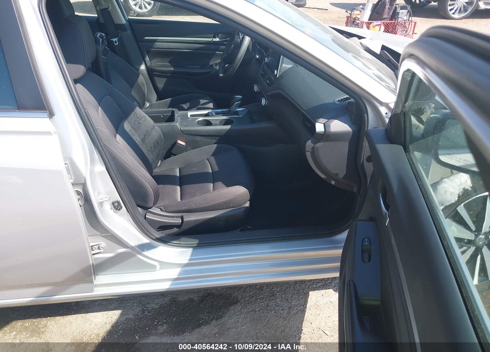 2022 NISSAN ALTIMA SV FWD VIN: 1N4BL4DV0NN377294