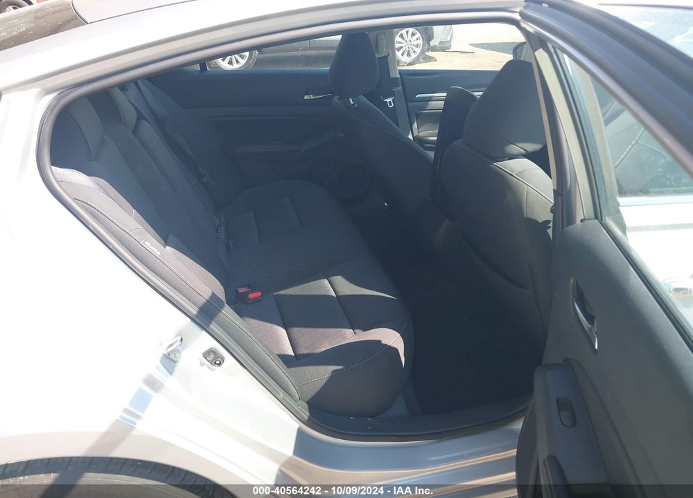 2022 NISSAN ALTIMA SV FWD VIN: 1N4BL4DV0NN377294