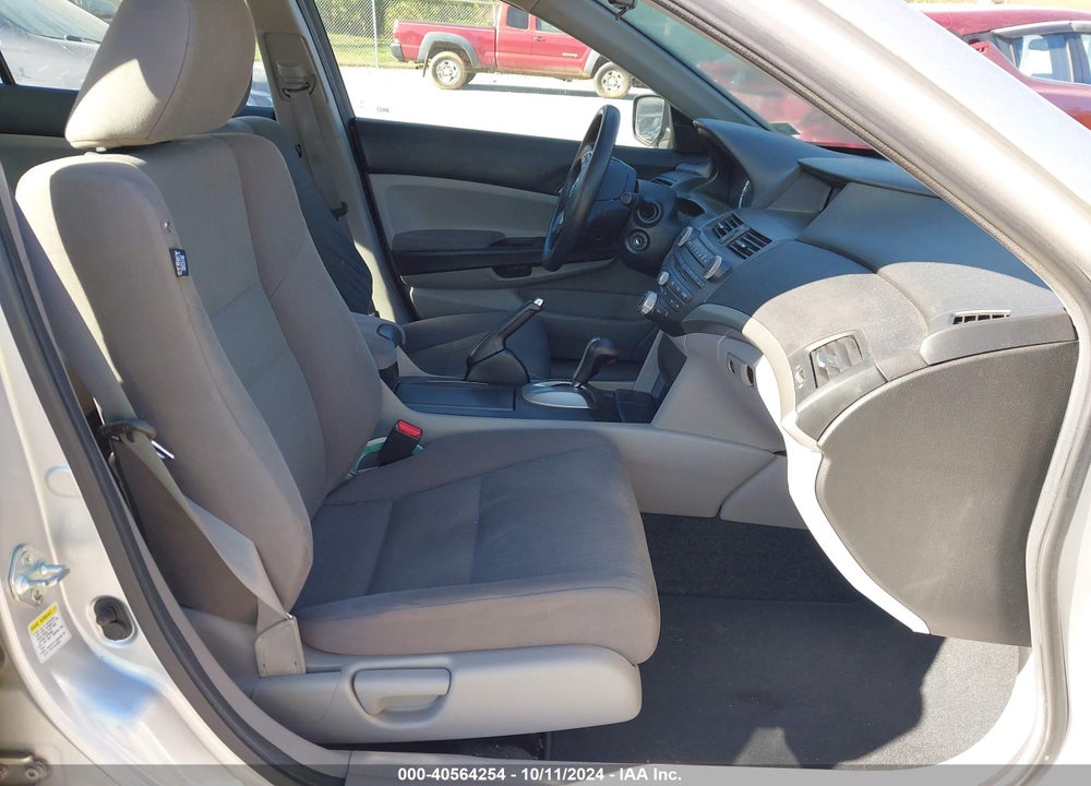 2011 HONDA ACCORD 2.4 LX VIN: 1HGCP2F38BA130001