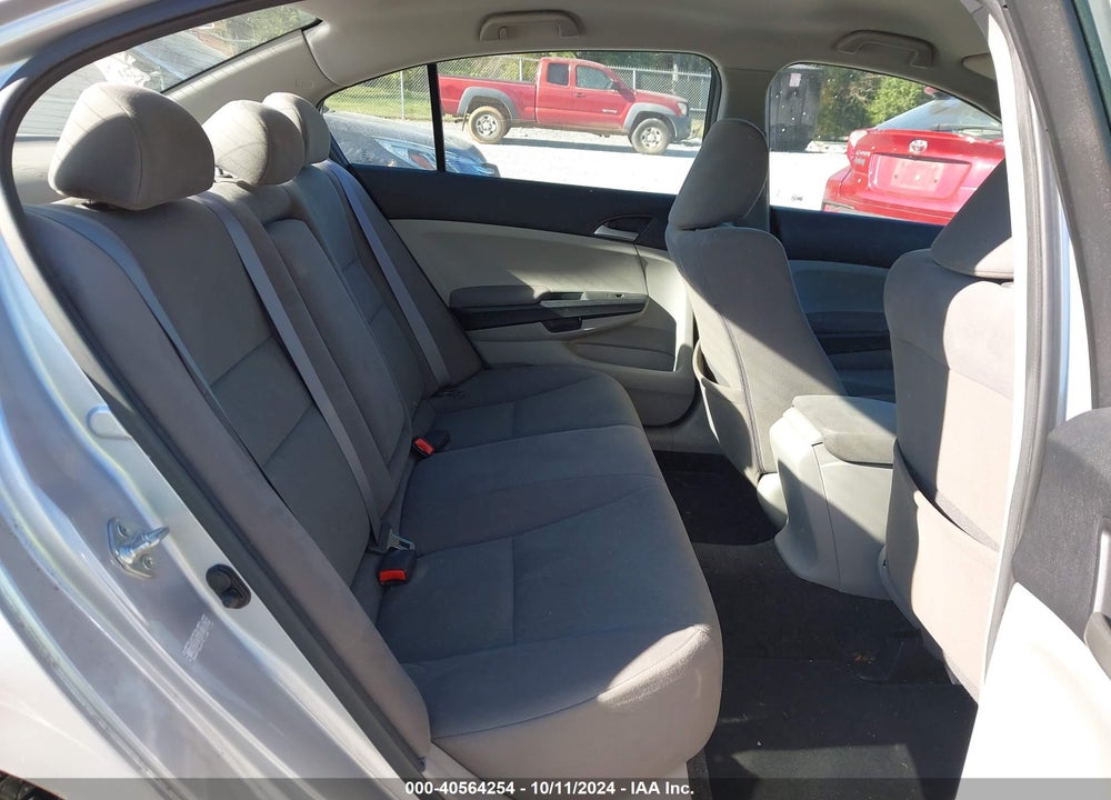 2011 HONDA ACCORD 2.4 LX VIN: 1HGCP2F38BA130001