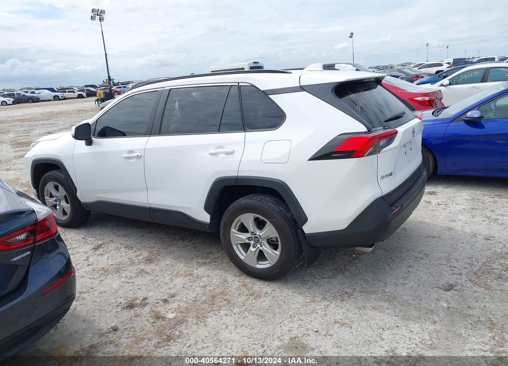 2019 TOYOTA RAV4 XLE VIN: 2T3W1RFV7KC029851