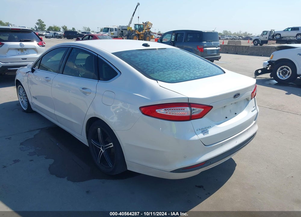 2015 FORD FUSION HYBRID SE VIN: 3FA6P0LUXFR172197