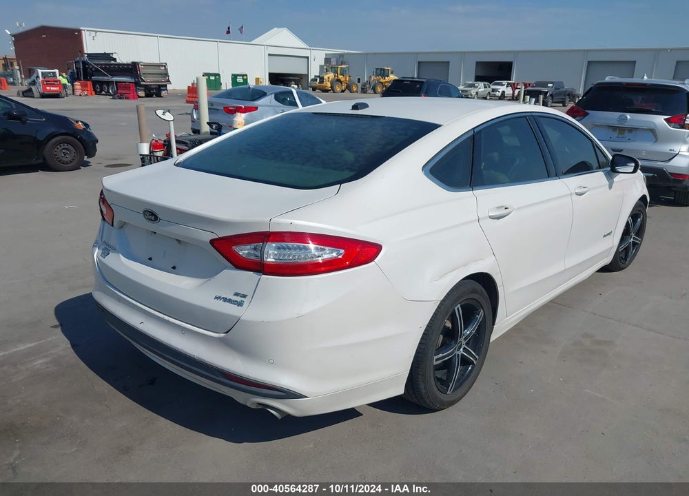 2015 FORD FUSION HYBRID SE VIN: 3FA6P0LUXFR172197