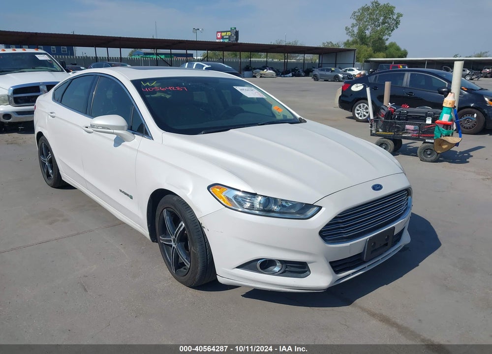 2015 FORD FUSION HYBRID SE VIN: 3FA6P0LUXFR172197
