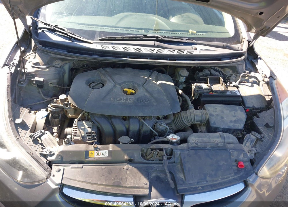 2013 HYUNDAI ELANTRA VIN: 5NPDH4AE7DH366168