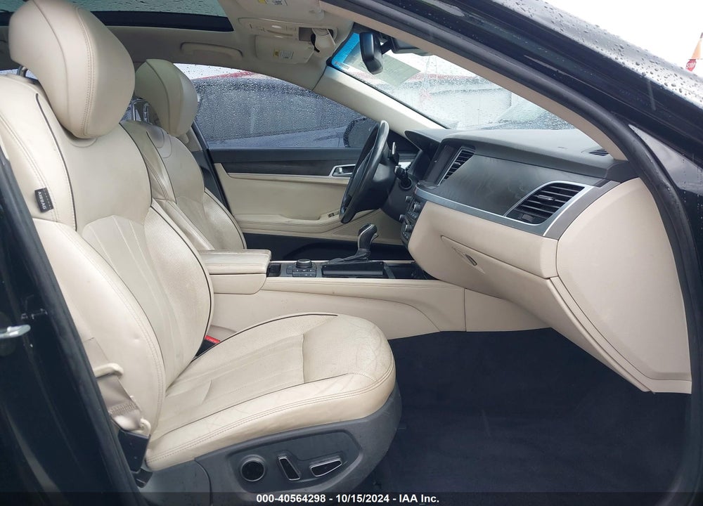 2016 HYUNDAI GENESIS 3.8 VIN: KMHGN4JE6GU113340