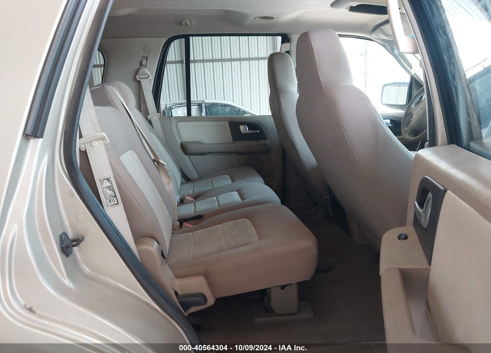 2004 FORD EXPEDITION XLT VIN: 1FMRU15W64LA44809