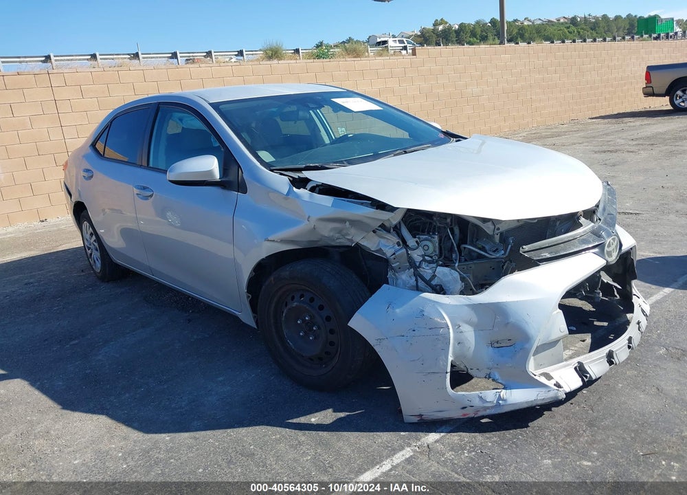 2017 TOYOTA COROLLA LE VIN: 5YFBURHE0HP622813