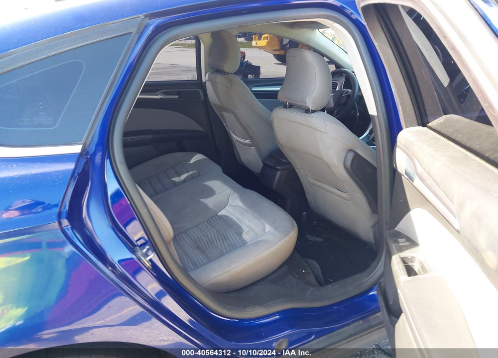 2016 FORD FUSION S VIN: 3FA6P0G77GR275406