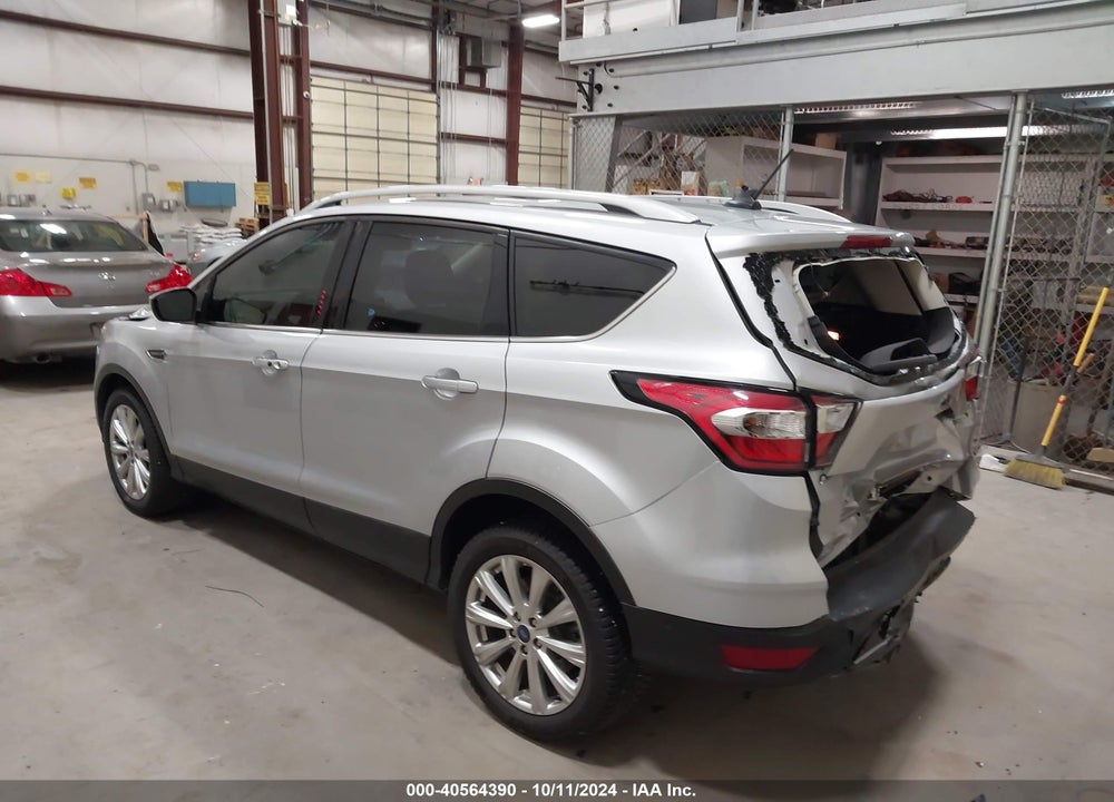 2018 FORD ESCAPE VIN: 1FMCU9J99JUB43618