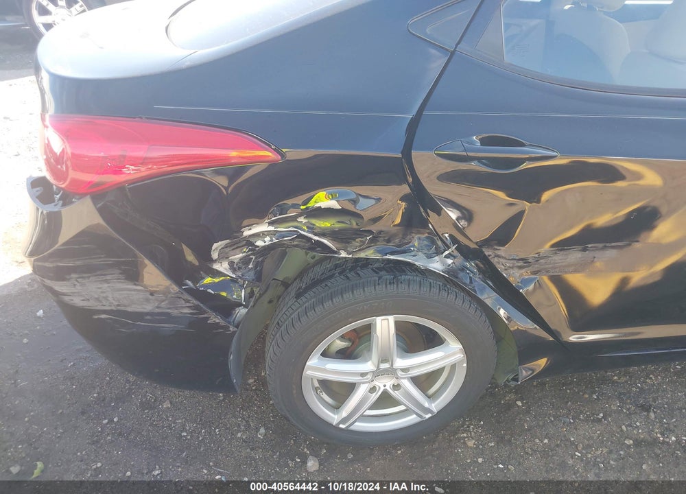 2013 HYUNDAI ELANTRA GLS VIN: 5NPDH4AE4DH442512