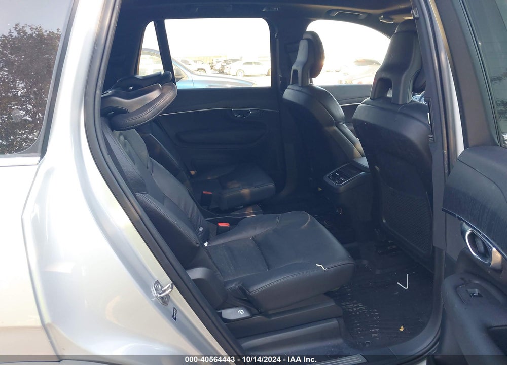 2020 VOLVO XC90 VIN: YV4A221K8L1604143