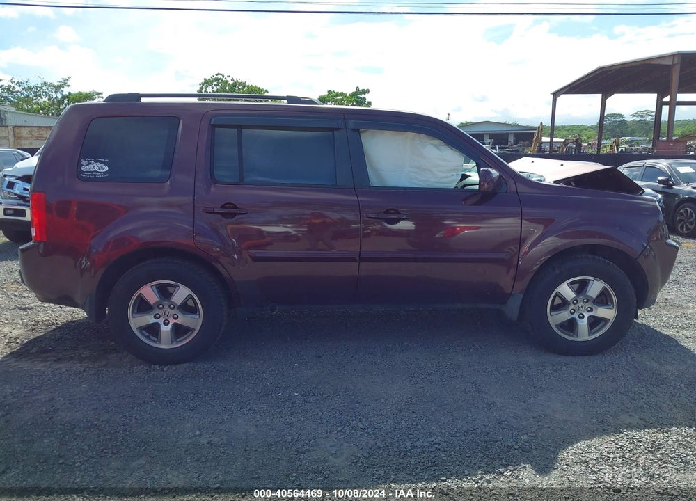 2011 HONDA PILOT EX-L VIN: 5FNYF3H54BB005970