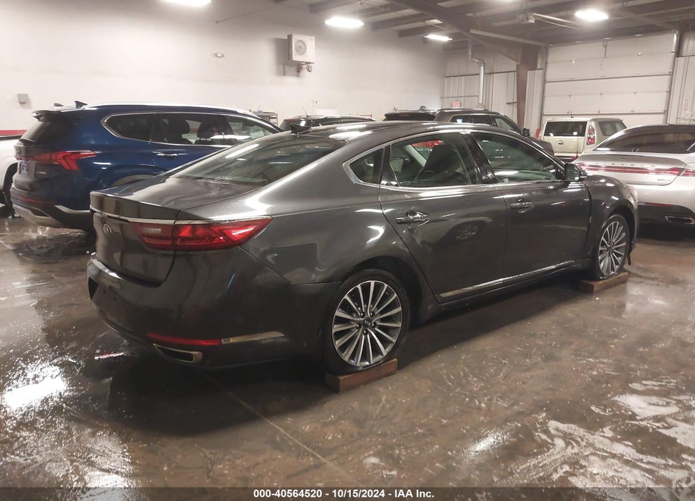 2017 KIA CADENZA PREMIUM VIN: KNALC4J13H5055668