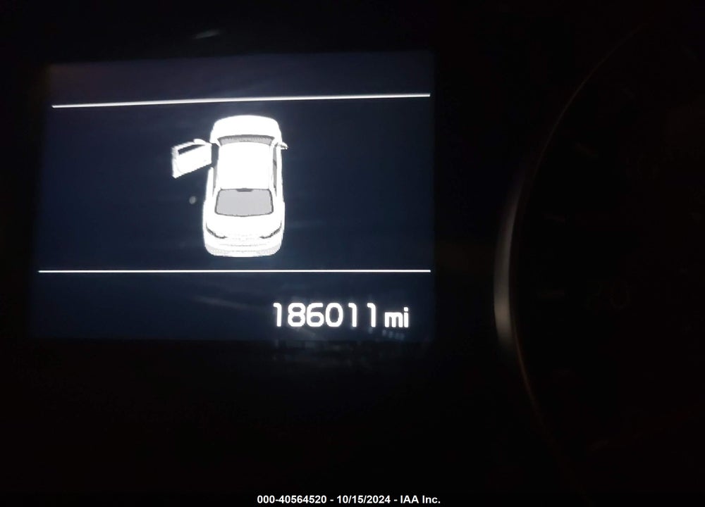 2017 KIA CADENZA PREMIUM VIN: KNALC4J13H5055668