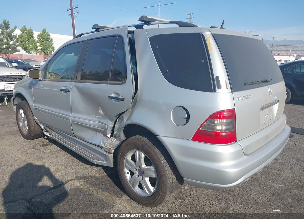 2005 MERCEDES-BENZ ML 350 4MATIC VIN: 4JGAB57E95A537301
