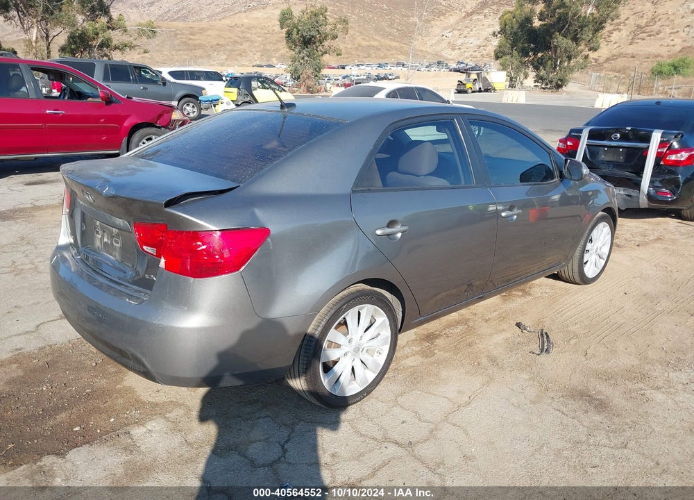 2010 KIA FORTE EX VIN: KNAFU4A25A5112588
