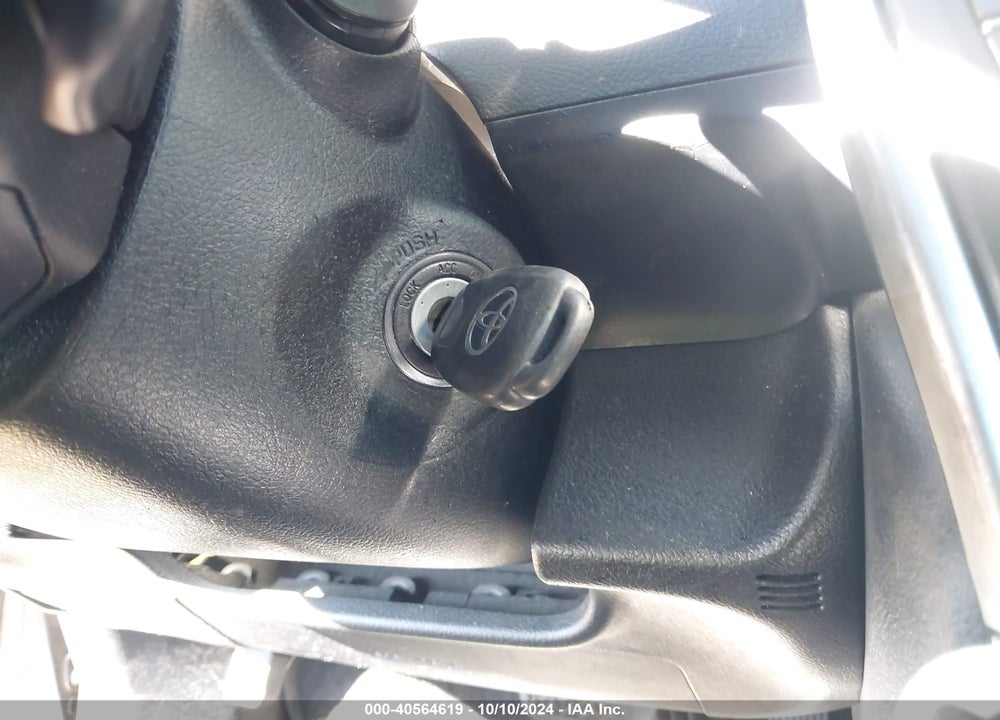 2016 TOYOTA CAMRY SE VIN: 4T1BF1FK6GU160453