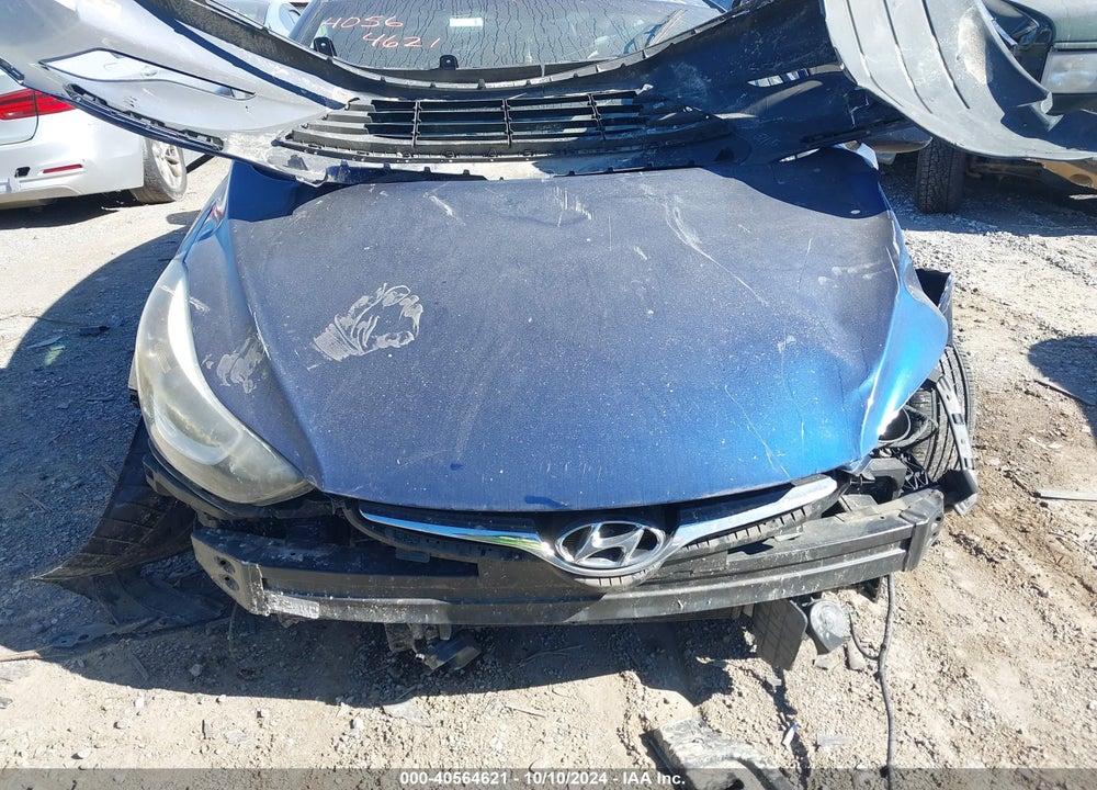 2016 HYUNDAI ELANTRA VIN: 5NPDH4AE2GH783217