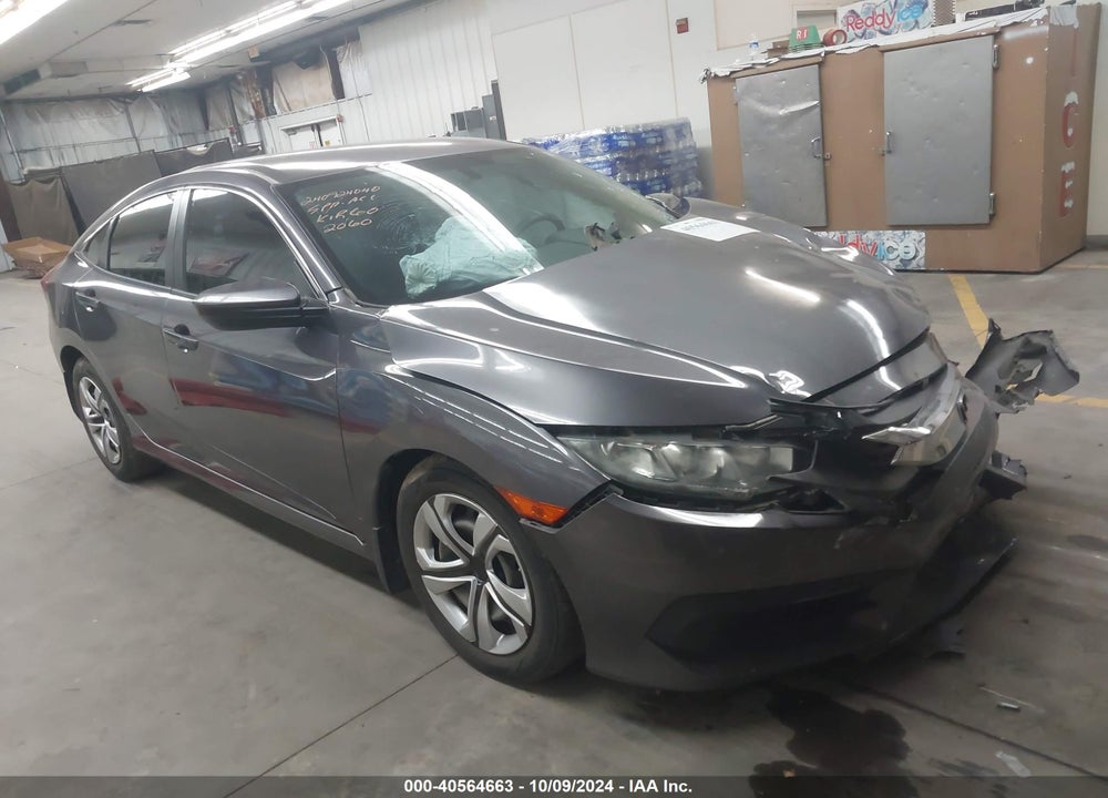 2018 HONDA CIVIC LX VIN: 2HGFC2F58JH502060
