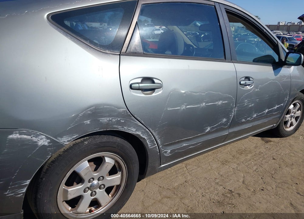 2004 TOYOTA PRIUS VIN: JTDKB20U340059549