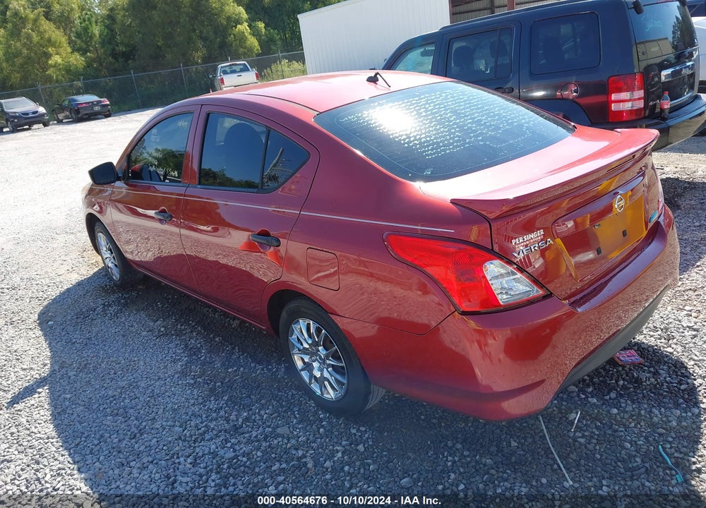 2016 NISSAN VERSA 1.6 S+ VIN: 3N1CN7AP1GL880726