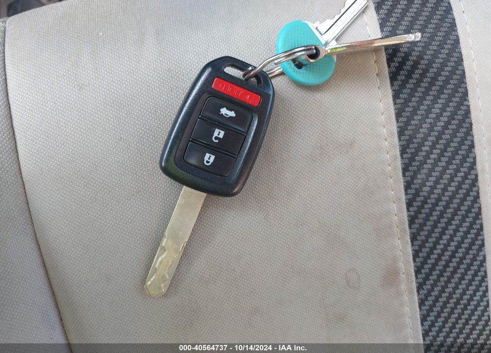 2018 HONDA CIVIC LX VIN: 19XFC2F57JE018925