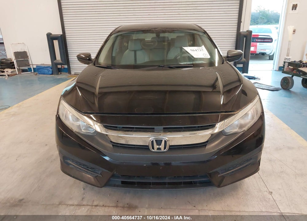 2018 HONDA CIVIC LX VIN: 19XFC2F57JE018925